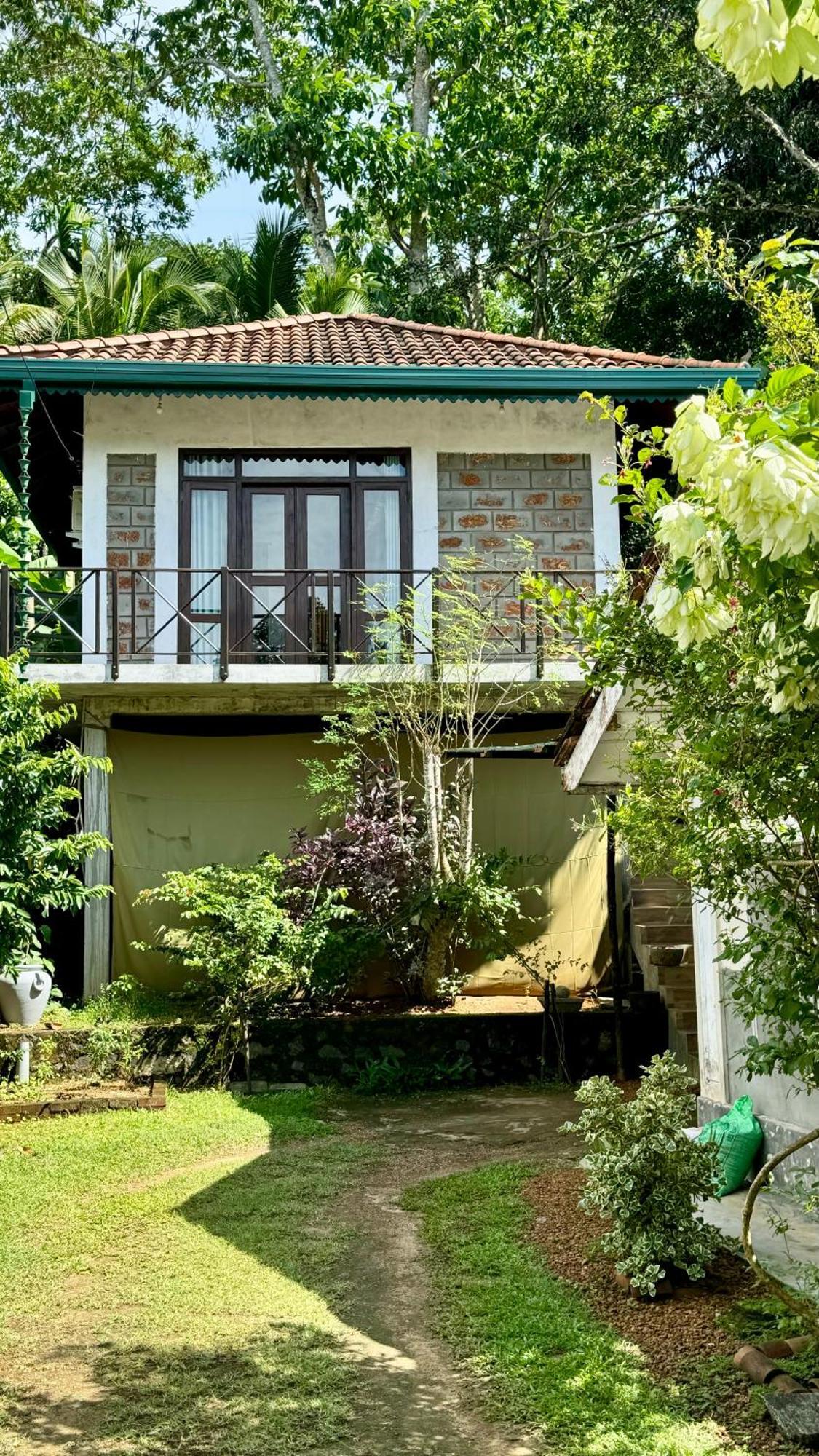 Dosemo Cabana Induruwa Exterior foto